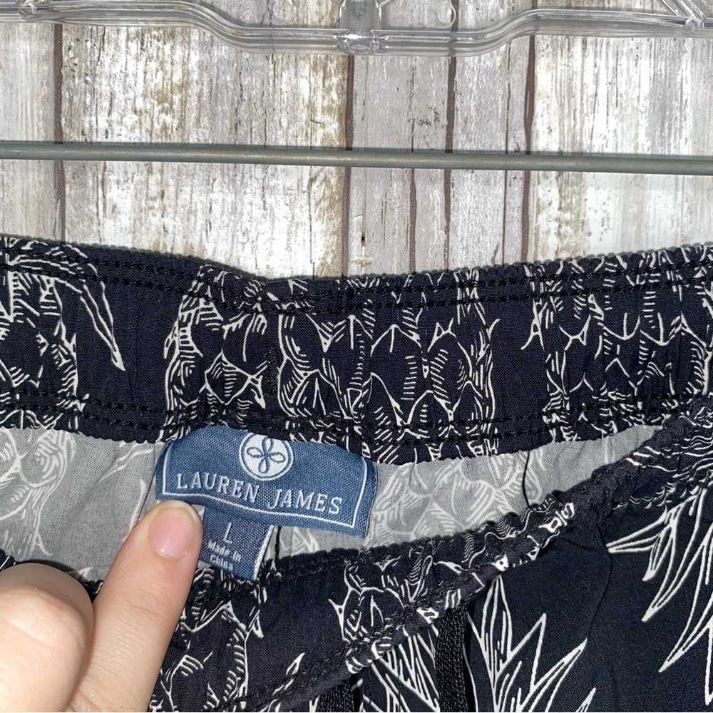 Lauren James Black Pineapple Shorts - Picture 4 of 5